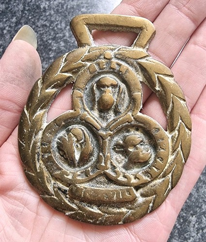 Vintage horse brass - three, wise