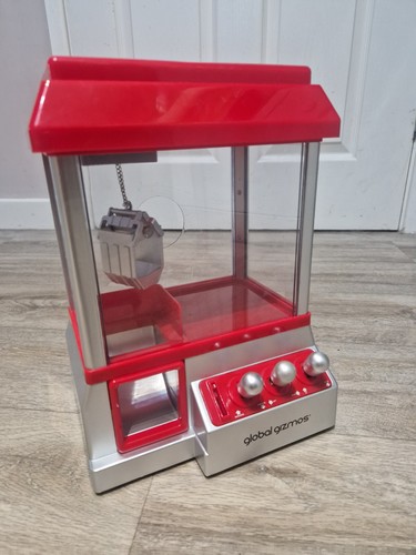 Arcade candy grabber vending - arcade,