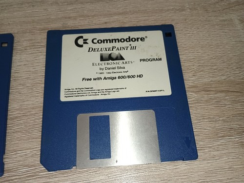 Deluxe paint iii commodore - paint, 3