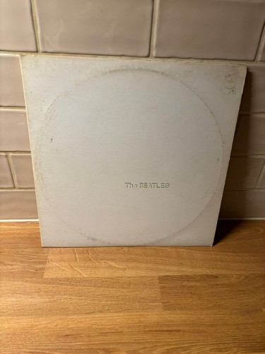 Beatles white album - album, south
