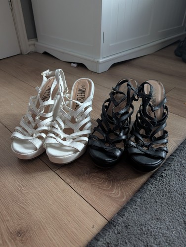 Two pairs high wedge - pairs, of