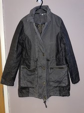Women's Red Herring Olive
