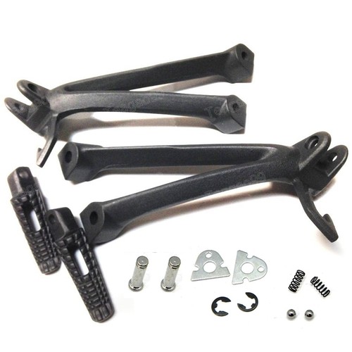 Rear passenger footrest foot - rear,