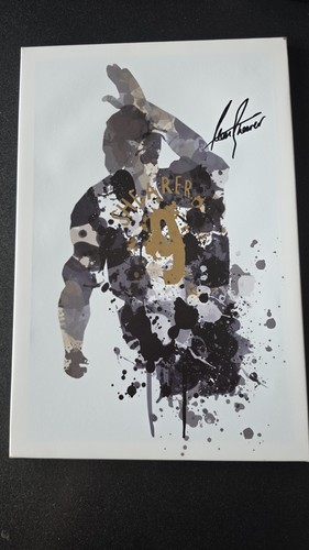 Alan shearer hand signed - 18, x