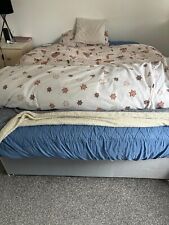 double bed 