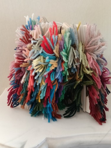 Appletons wool shade guide - wool,