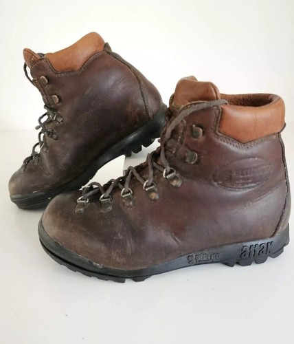 Scarpa leather hiking boots