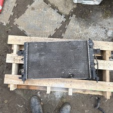 Vauxhall Astra H Zafira B Automatic Water Coolant radiator 13170111 Genuine Used