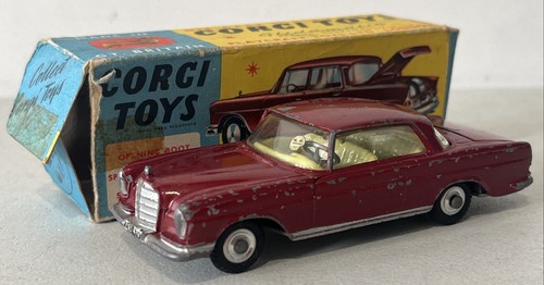 Vintage corgi toys 230 - vintage,