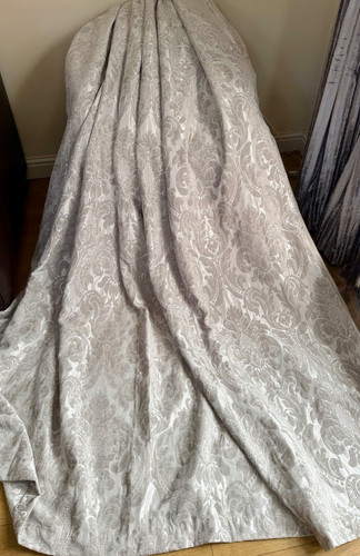 Stunning heavy quality luxury - stunning,