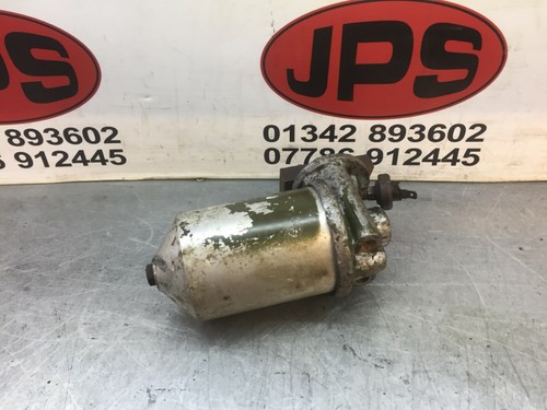 Oil filter housing - , x
