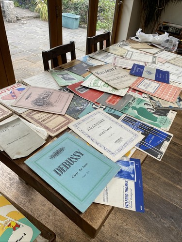 Job lot old sheet piano - old,