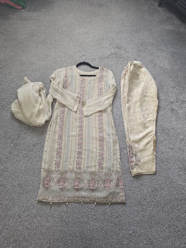 Shalwar kameez pakistani - shalwar,