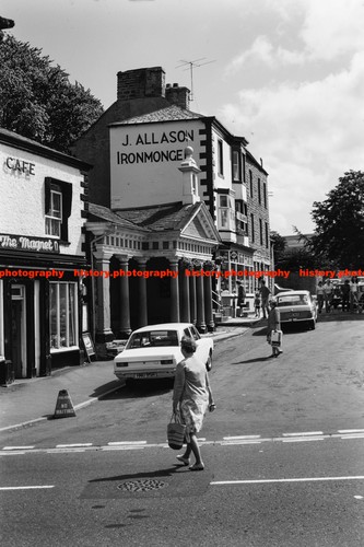 Q002674 kirkby stephen cafe - q002674,