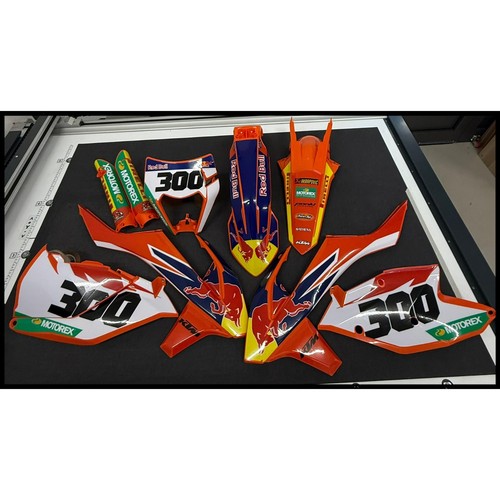 Sticker graphics plastics - sticker,