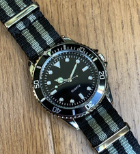 007 James Bond homage quartz