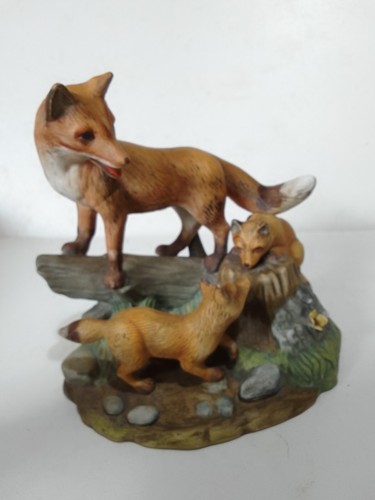 Foxes ornament alfretto - foxes,, ornament.