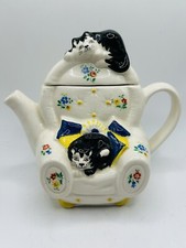 VINTAGE WADE ENGLAND TEAPOT
