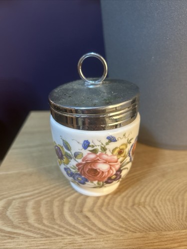 Vintage royal worcester - worcester, egg