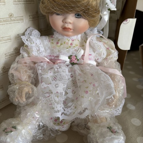 Porcelain girl - porcelain,