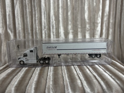 Diecast peterbilt tractor - peterbilt,
