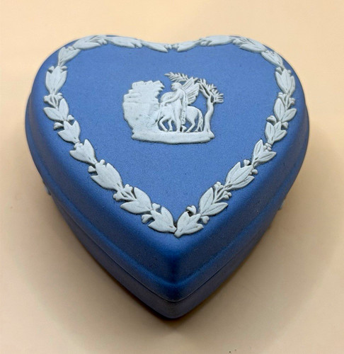 Wedgwood blue jasperware heart - wedgwood,