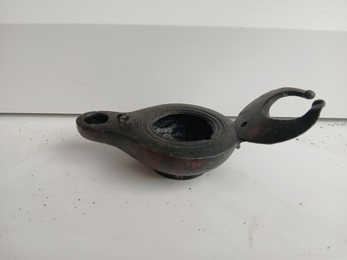 Roman bronze oil - roman., lamp.