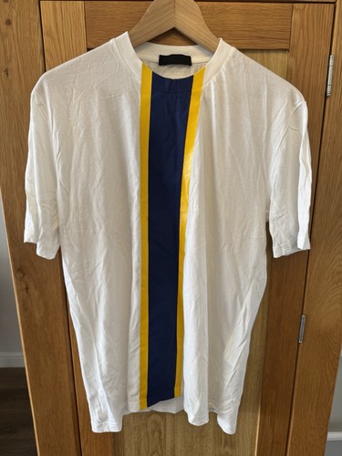 Prada shirt size large - t-shirt,