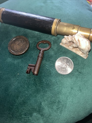 Vintage vitorian key - vitorian,