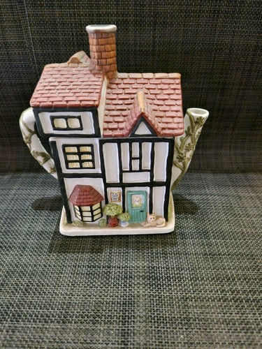 Vintage the bull pub cottage - bull,