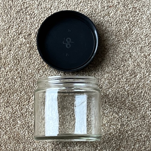 Small glass jar black screw - glass,