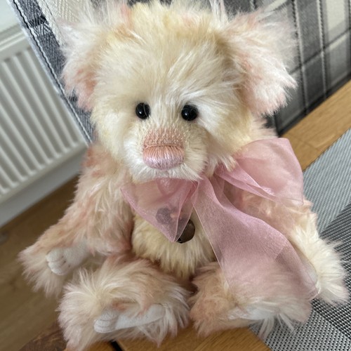 Charlie mohair bear nougat - charlie,