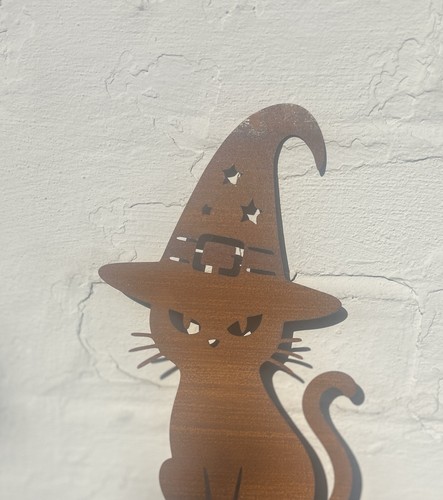 Garden cat decoration - garden, stake