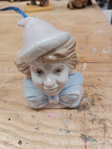 Vintage glazed porcelain clown - glazed,