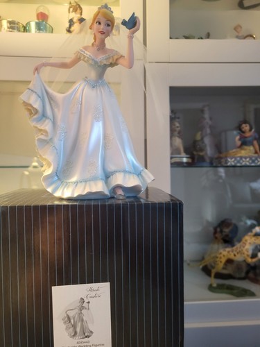 Disney showcase haute couture - showcase,