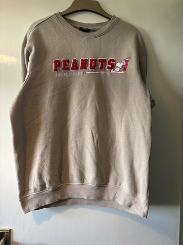 Peanuts hockey club snoopy - peanuts,