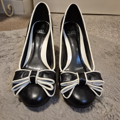 Faith black white piping - faith, bow