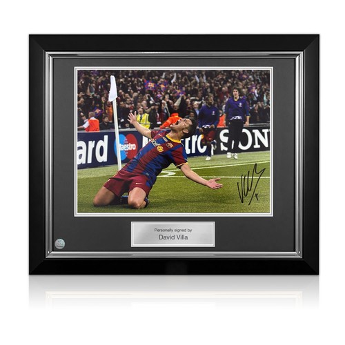 David villa signed - villa, barcelona