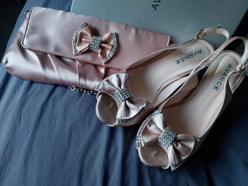 Avance shoes and - avance, matching
