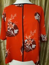 Marks & Spencer pre-owned and used ladies red top size 18 - Super condition 