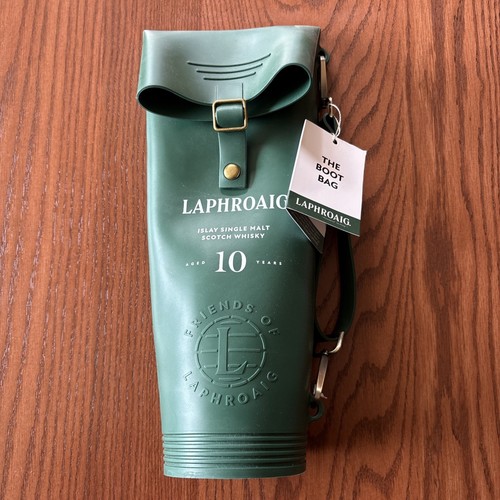 Laphroiag scotch whisky - whisky, boot
