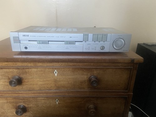 Akai integrated - am-u1,
