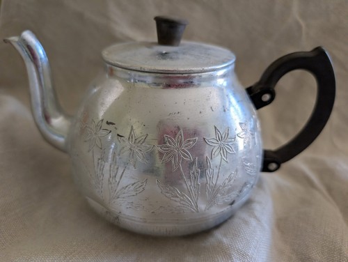 Vintage towerbrite tea pot - vintage,
