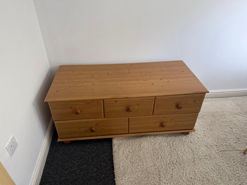 Pine five draw chest - pine, of
