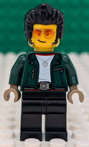 Lego minifigure city tread - lego,