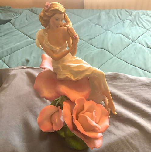 Franklin mint lady - mint,