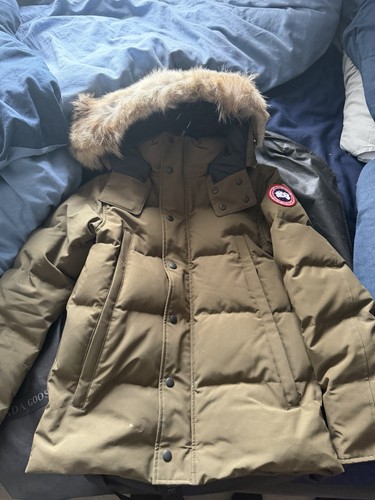Canada goose wyndham parka - canada,