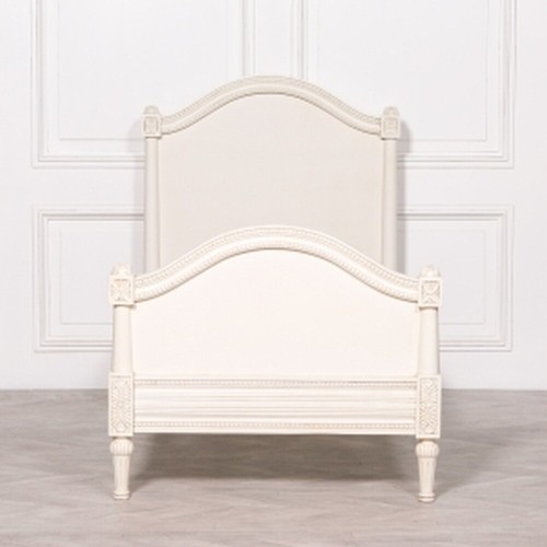 Aged ivory colour - aged,