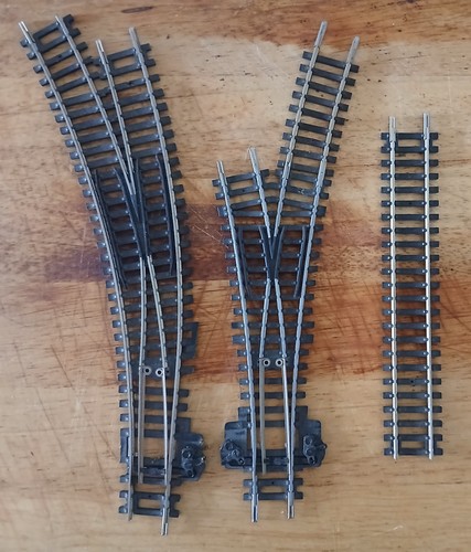 Hornby 600 track straight - r.600,