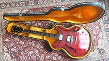 YAMAHA SA-700 Electric Guitar